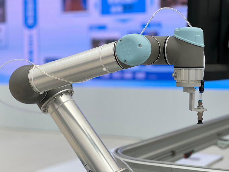 Robot arm joint repeatability